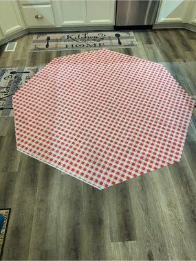 Vintage Red and White Gingham Floral Octagon Tablecloth - 72" Round Large